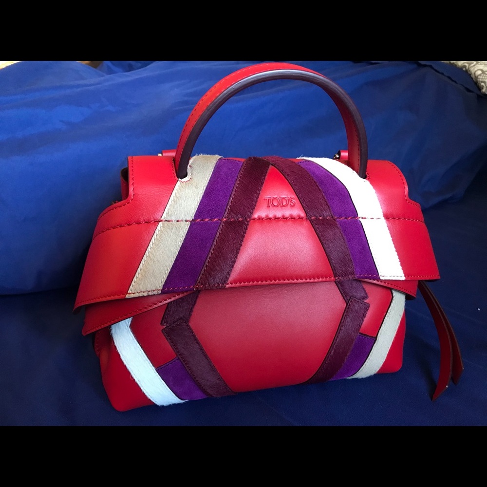 Tod’s Micro Wave Bag